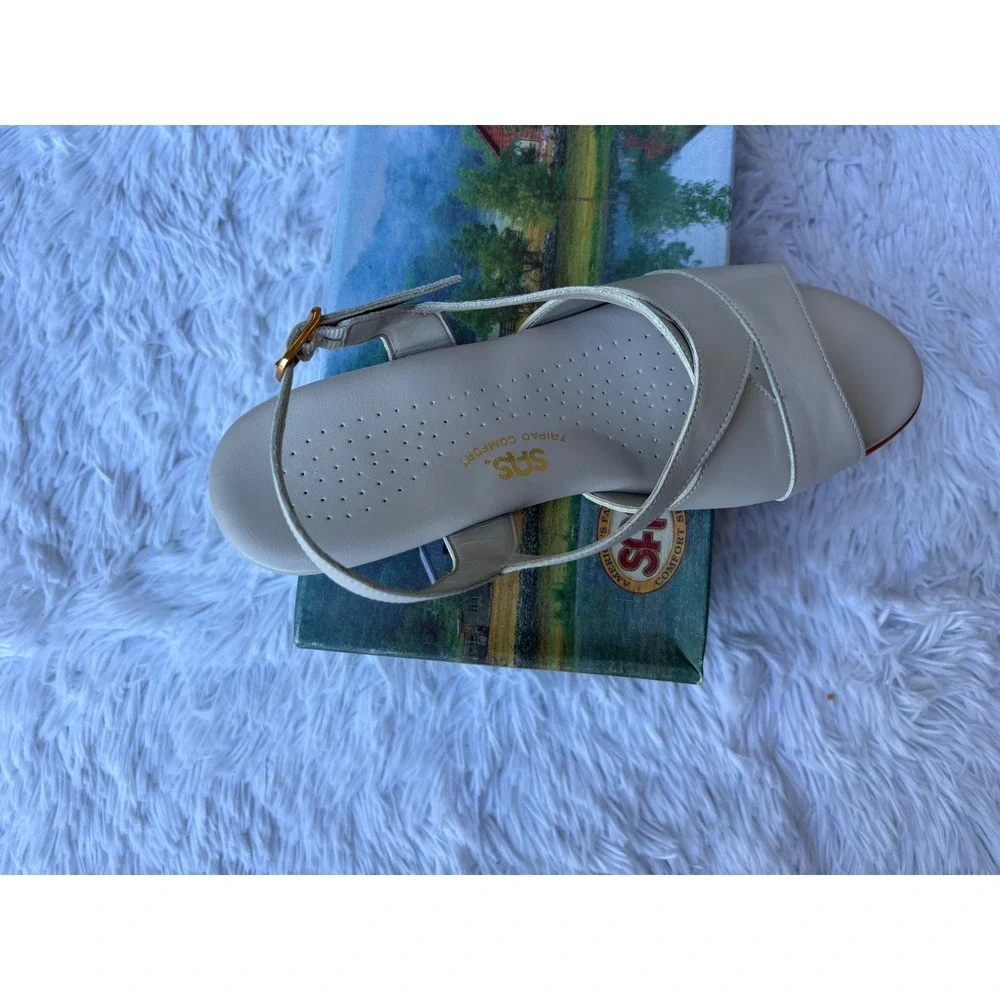 SAS Caress Bone Pearlized Leather Wedge Sandals Womens 8.5 W 0112-002